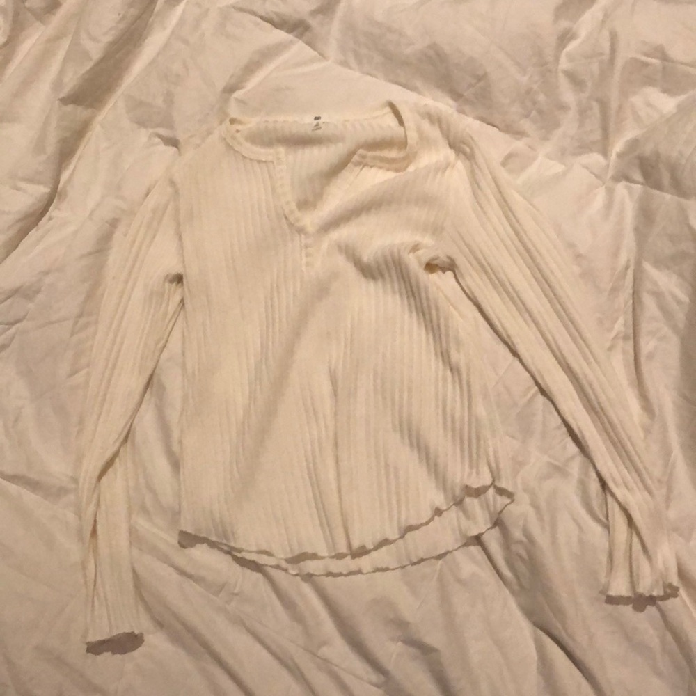 Long sleeve white button down blouse